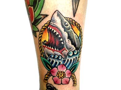 old school shark by Jose Casanova